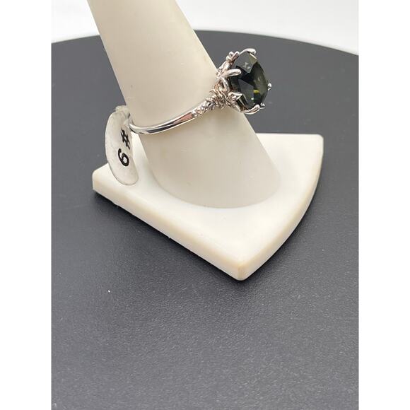 FJ Fragrant Jewels Sterling Silver
Collectors Wicked Fairy Green Ring 9.25 New - Picture 4 of 7